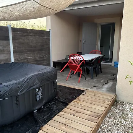 Casa vacanze La Maison De Lyly, Piscine, Privatif